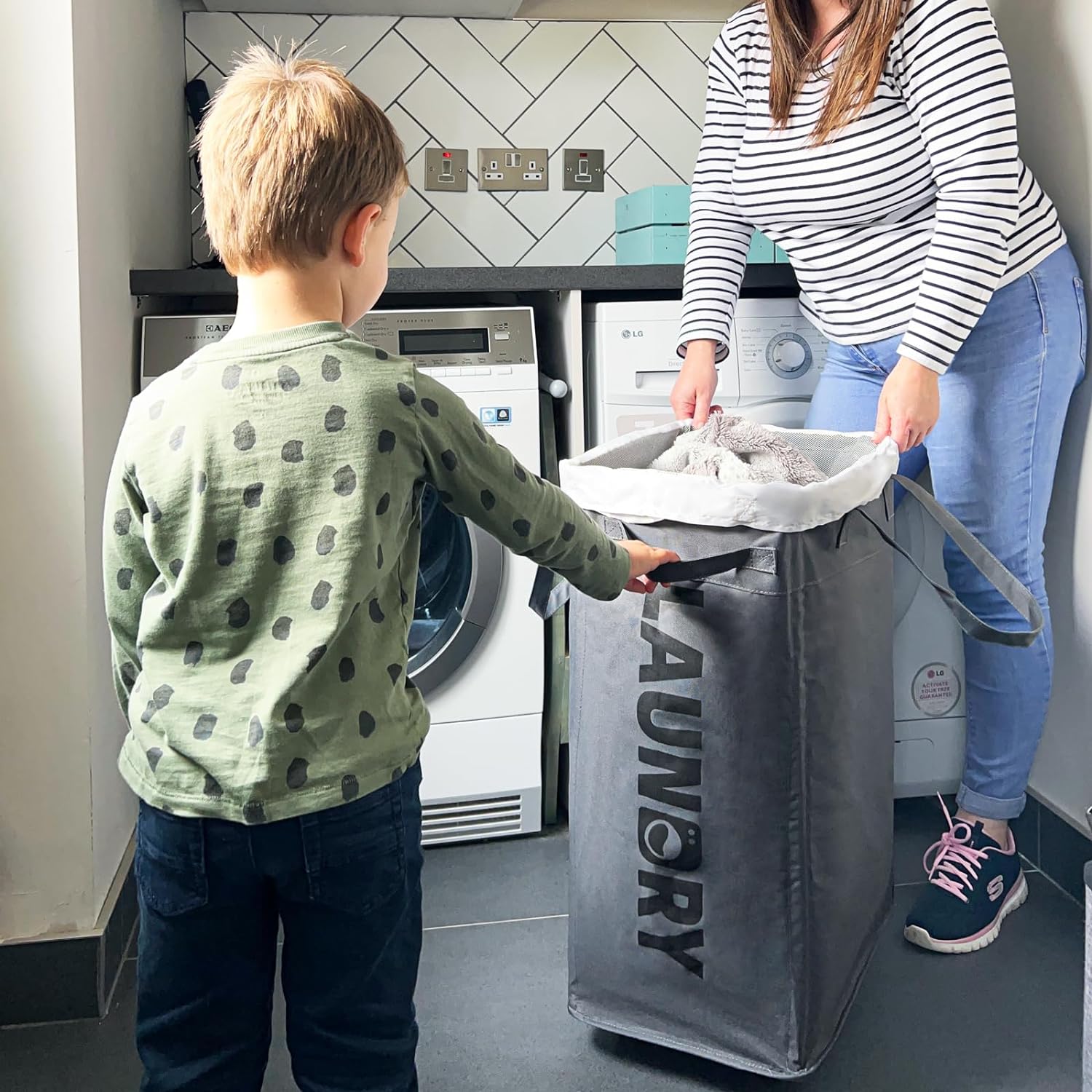 Raxiva-75l collapsible large laundry basket with wheels