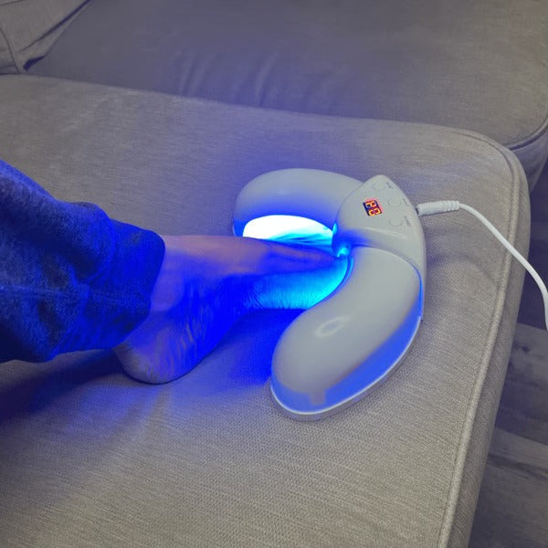 Raxiva-nail laser fungus treatment device